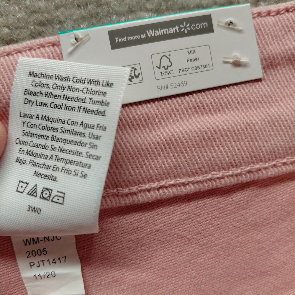 Time & Tru Women 16 Pink Distress High Rise Button Fly Denim Shorts Raw Hem NEW - Picture 9 of 11